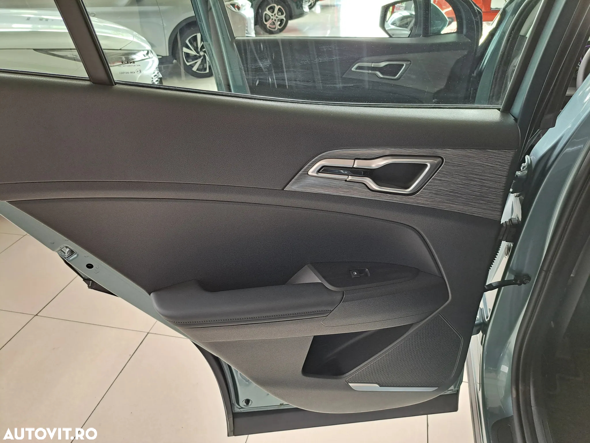 Kia Sportage 1.6 T-GDI 6MT 4x2 Urban - 17