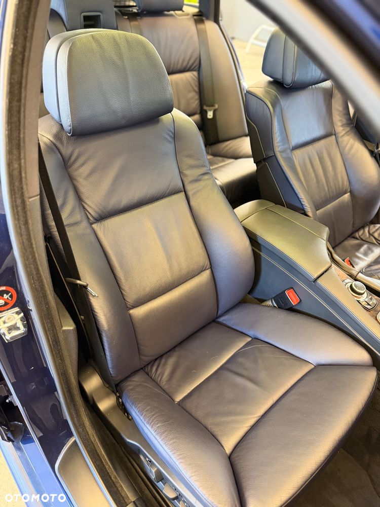 BMW Seria 5 530xd Edition Sport - 32