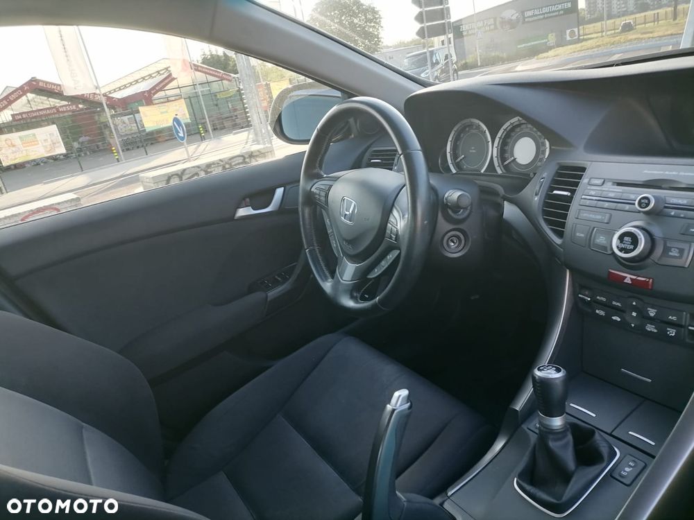 Honda Accord 2.0 Elegance Advantage - 4