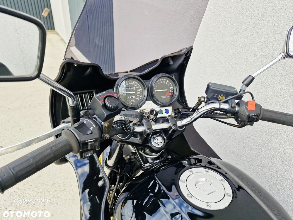 Honda CB - 29