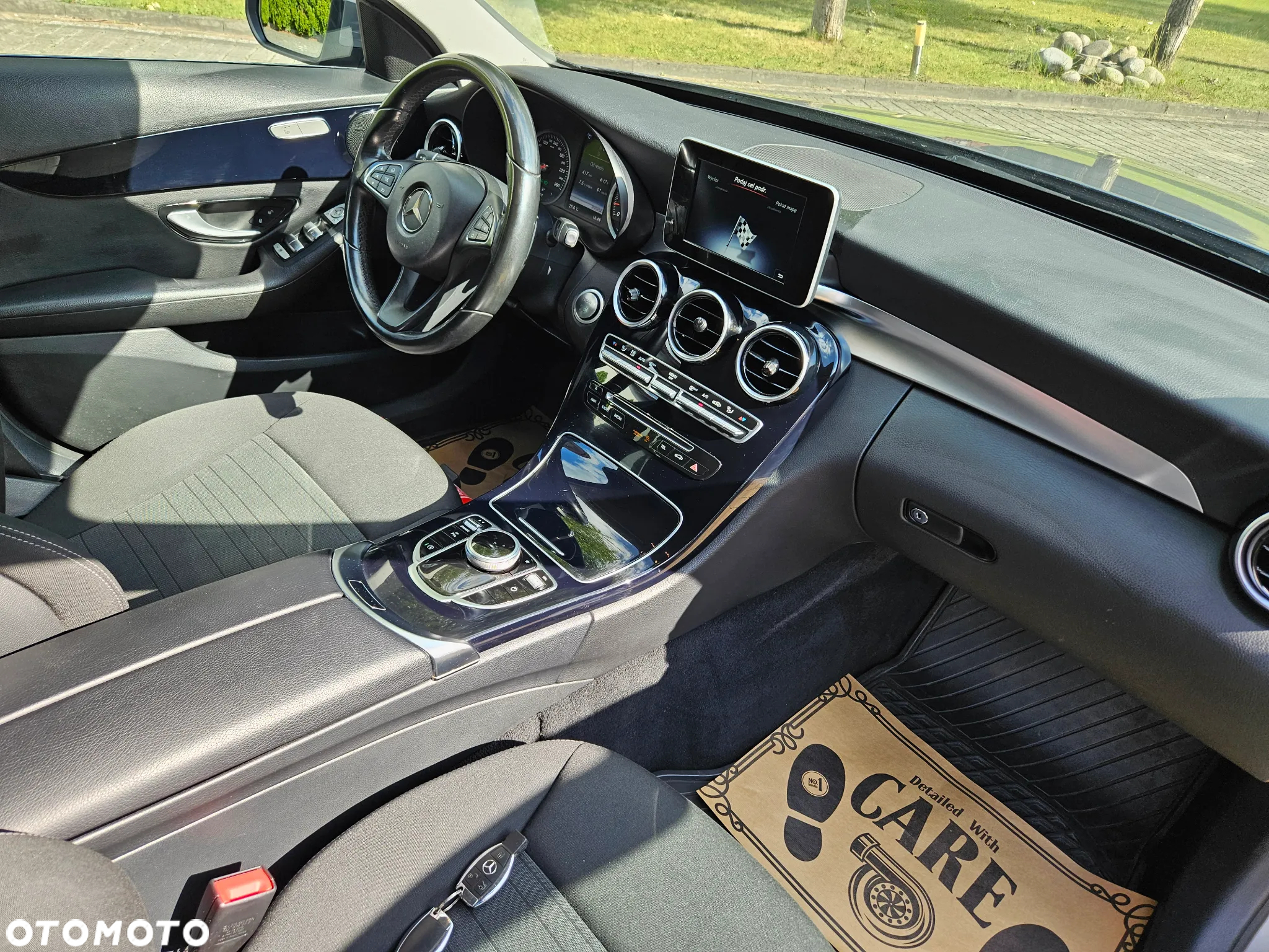Mercedes-Benz Klasa C 200 4-Matic 9G-TRONIC - 8
