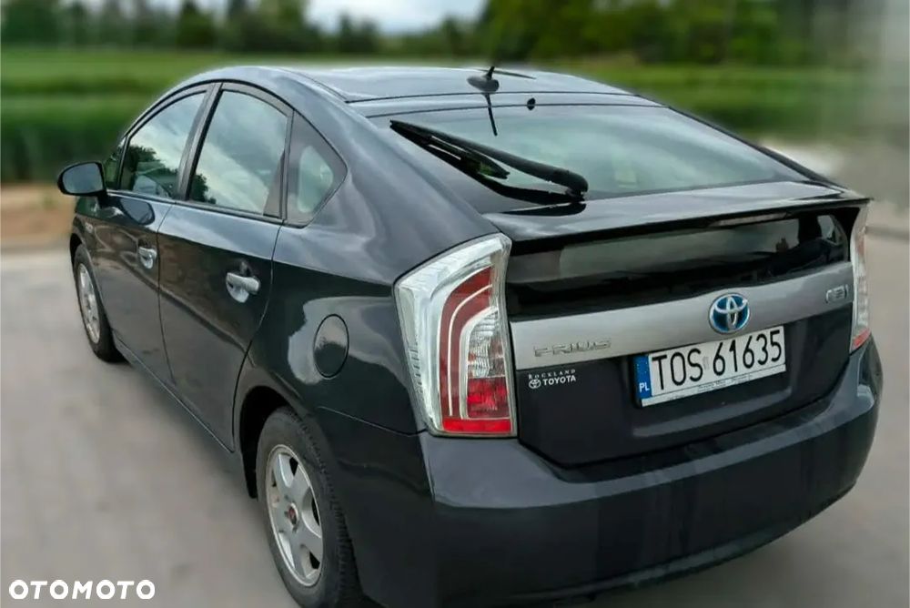 Toyota Prius 1.8 Hybrid Premium - 6