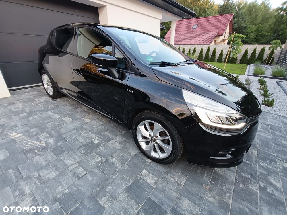 Renault Clio 1.2 16V Limited - 33