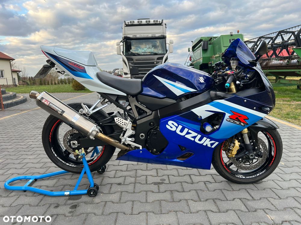 Suzuki GSX-R - 2