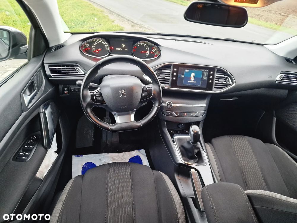 Peugeot 308 PureTech 110 Stop & Start Allure - 22