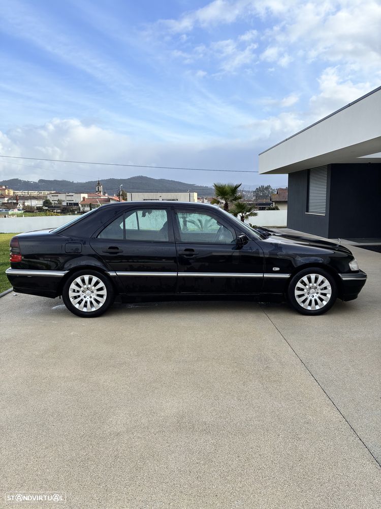 Mercedes-Benz C 220 - 2