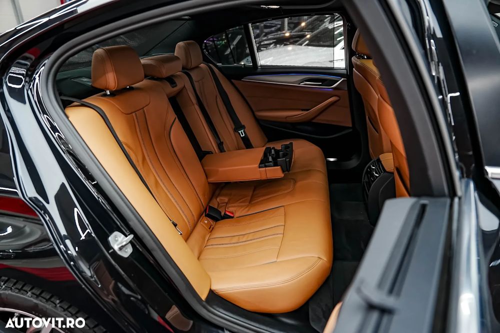 BMW Seria 5 518d AT - 13