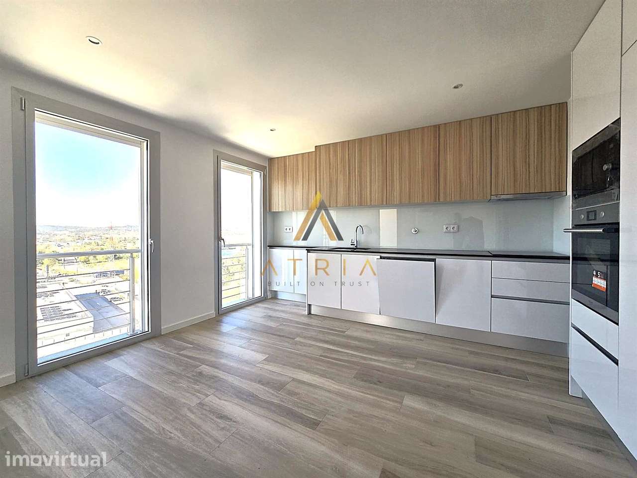 Apartamento T4 Novo || Edifício Marquês || Pombal - Grande imagem: 4/26