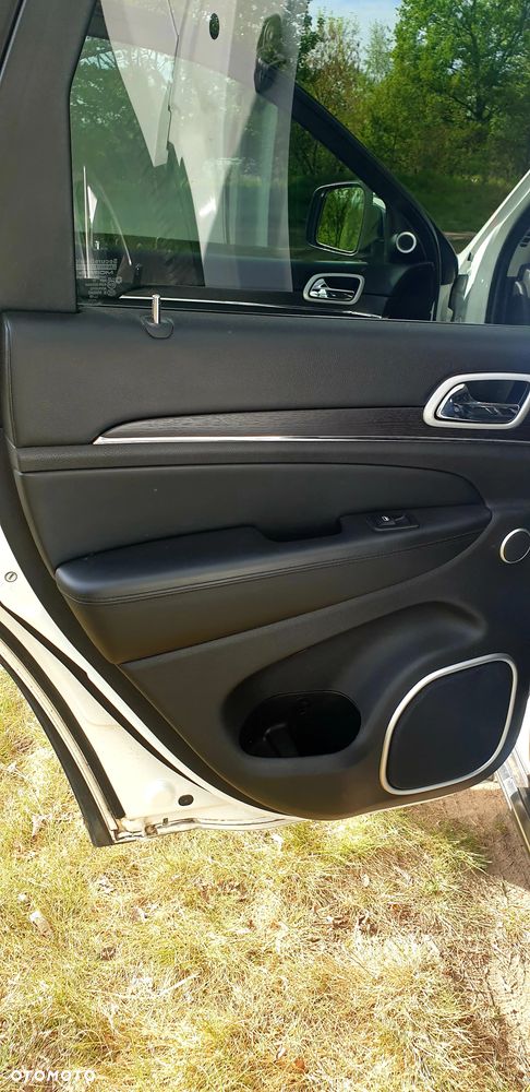 Jeep Grand Cherokee 3.6 V6 Summit - 18