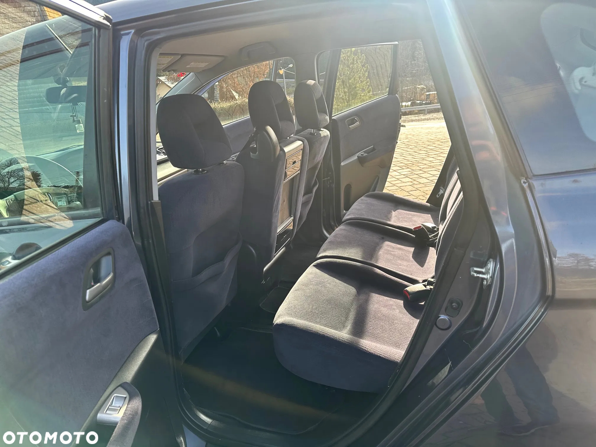 Honda FR-V 2.2 i-CTDi Comfort - 13
