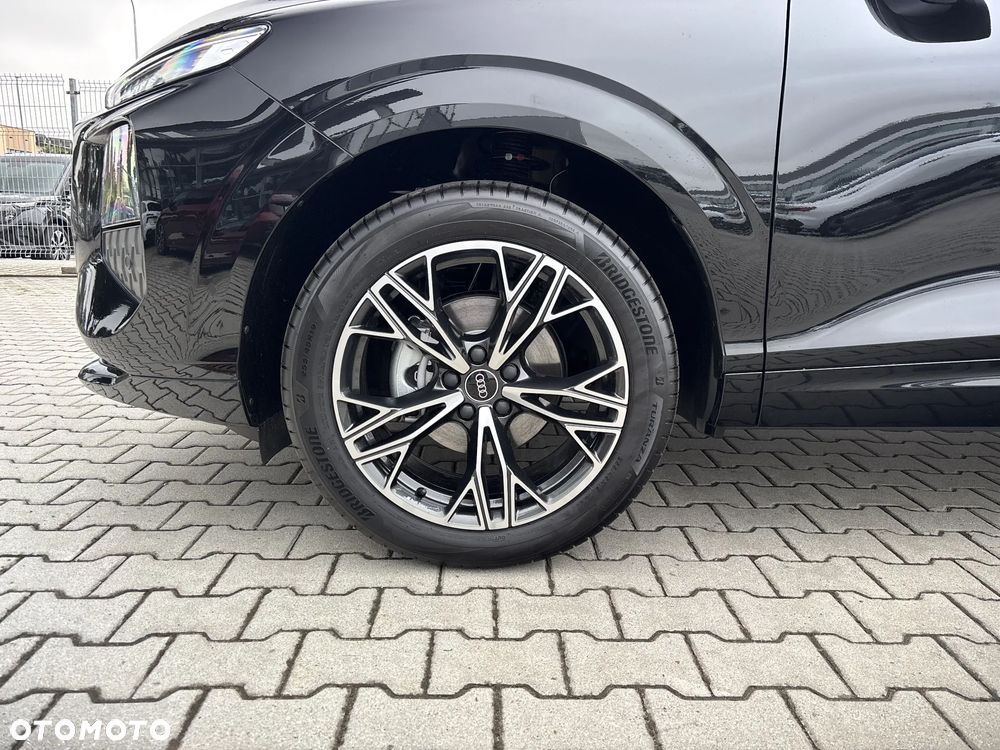 Audi Q3 Sportback - 19
