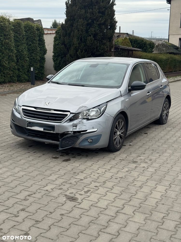 Peugeot 308 - 13