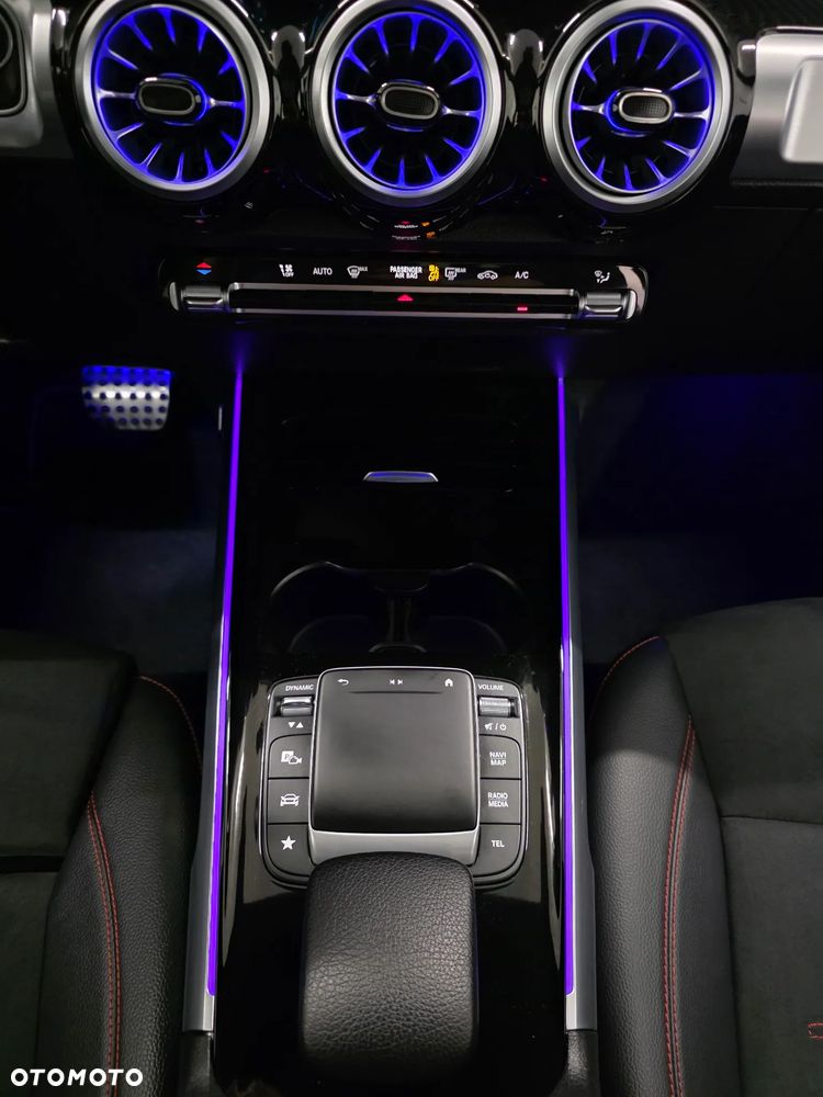 Mercedes-Benz GLB 200 d 8G-DCT Edition AMG Line - 20