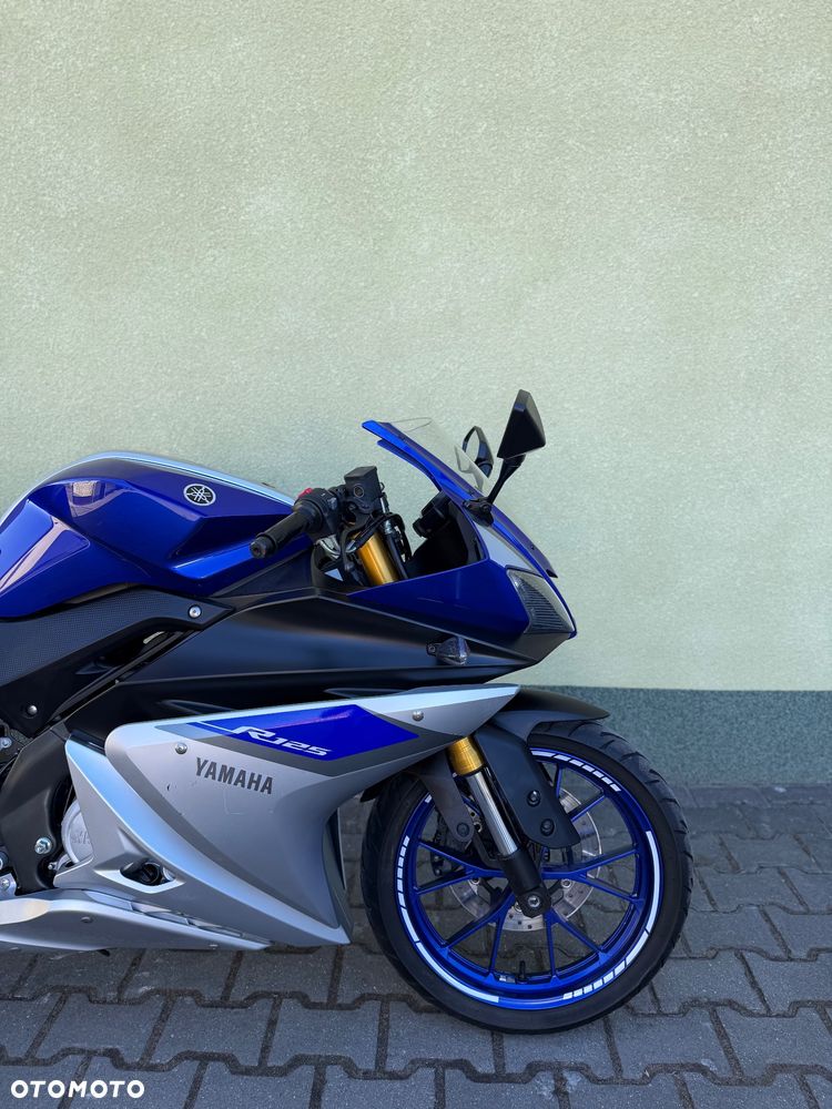 Yamaha YZF - 5