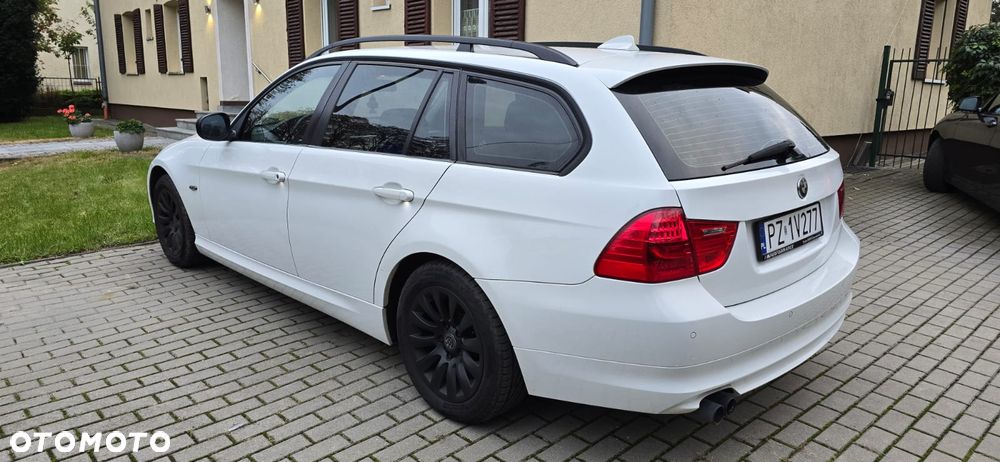 BMW Seria 3 320d - 3