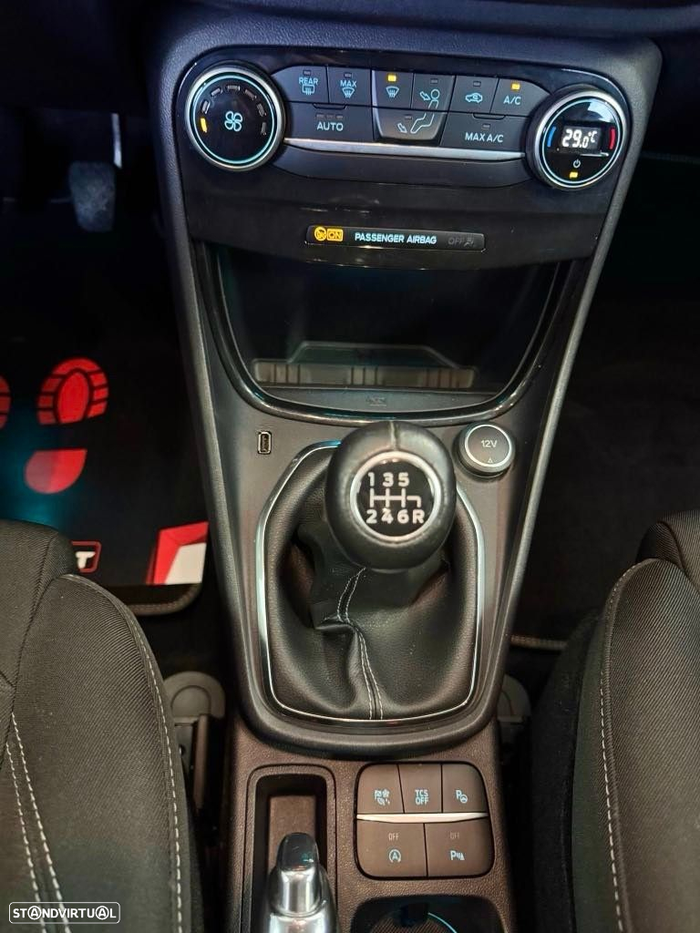 Ford Puma 1.0 EcoBoost Hybrid TITANIUM - 17