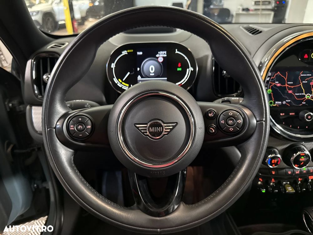 Mini Countryman - 17