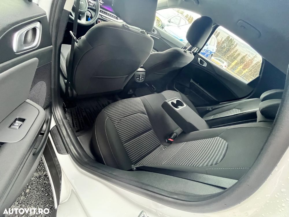 Kia XCeed 1.0 T-GDI MHEV 7DCT City - 9