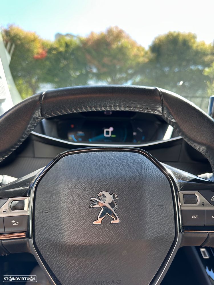 Peugeot e-2008 50 kWh Active - 14