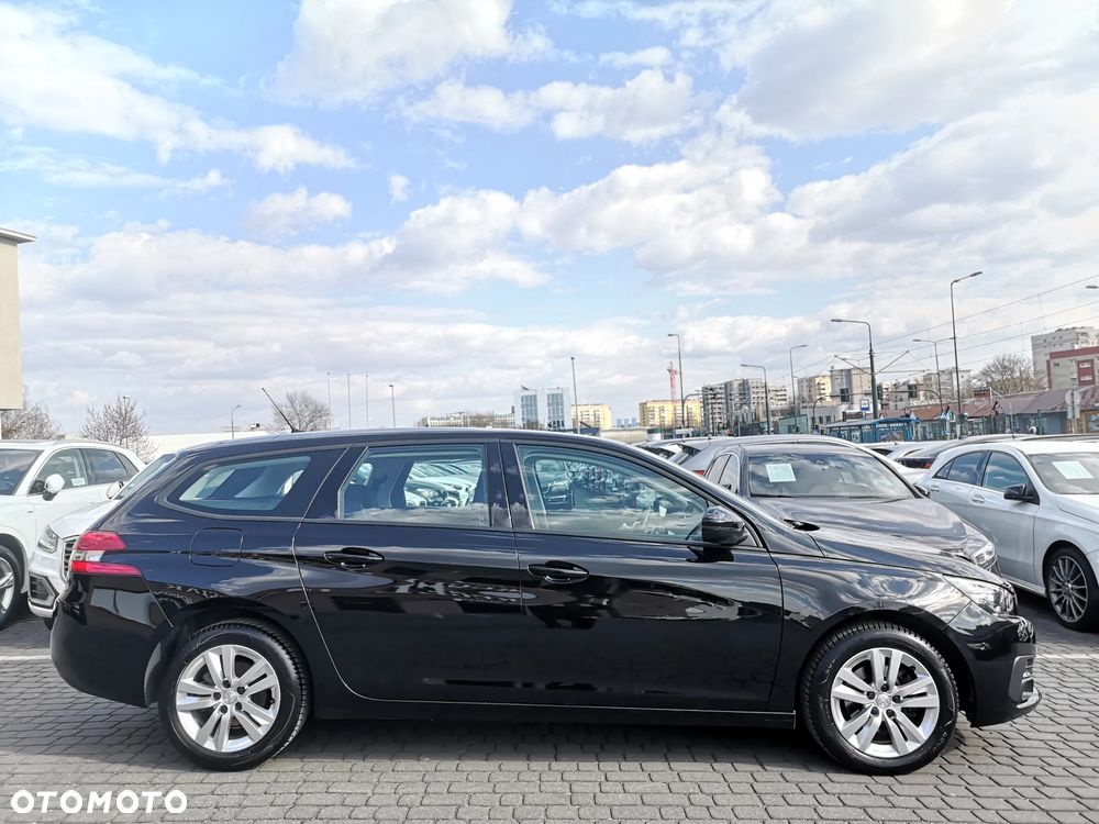 Peugeot 308 1.5 BlueHDi Active S&S EAT6 - 5
