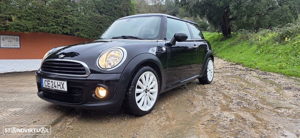 MINI 3 Portas Cooper D 50 Camden - 1