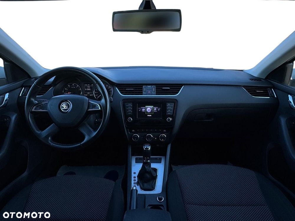 Skoda Octavia - 16