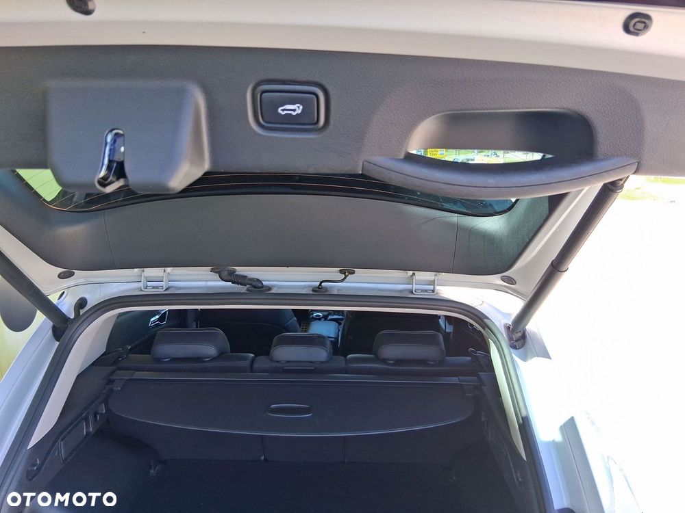 Kia Sportage 1.6 T-GDI MHEV Business Line 2WD DCT - 22