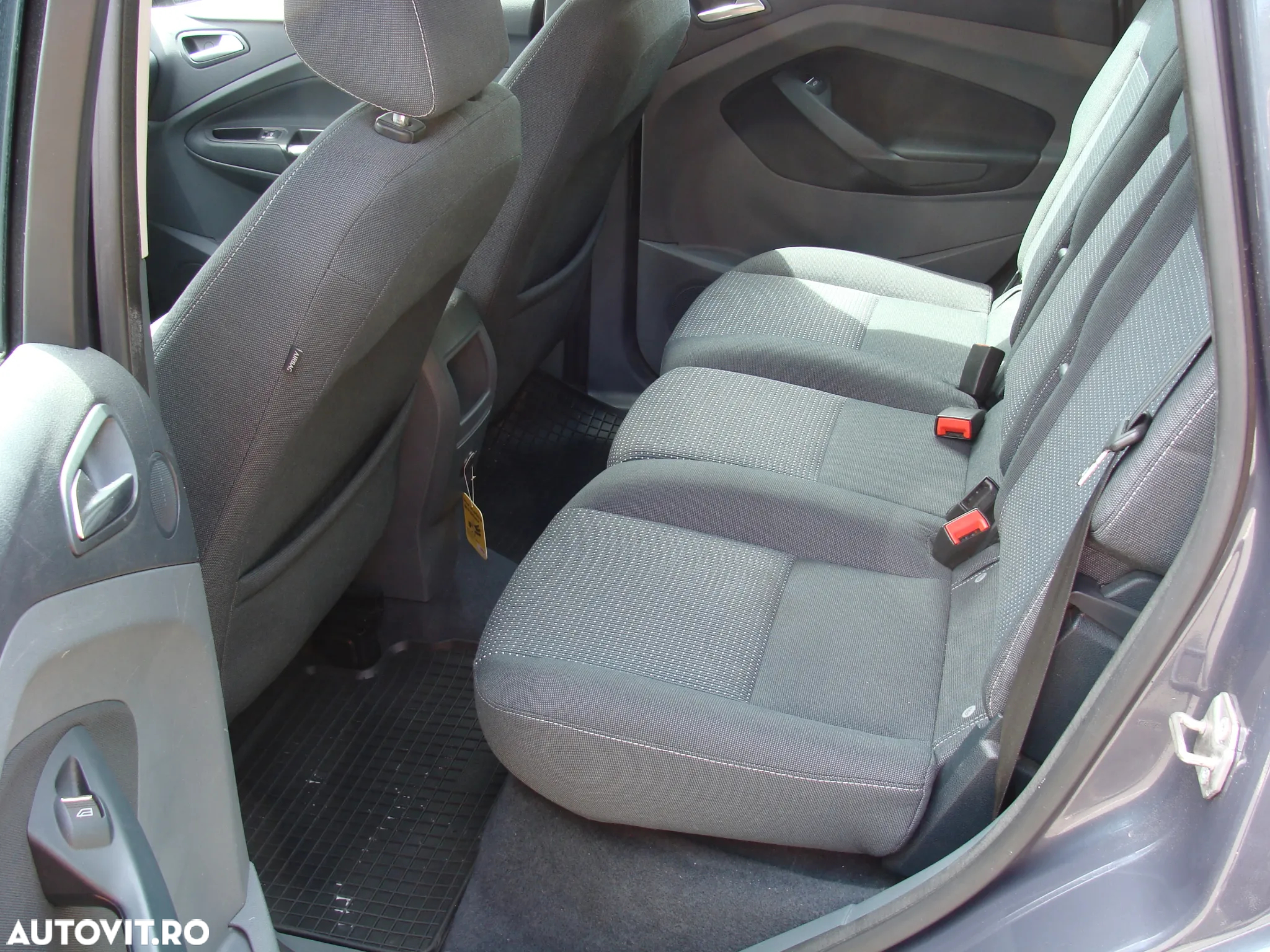 Ford C-Max - 9