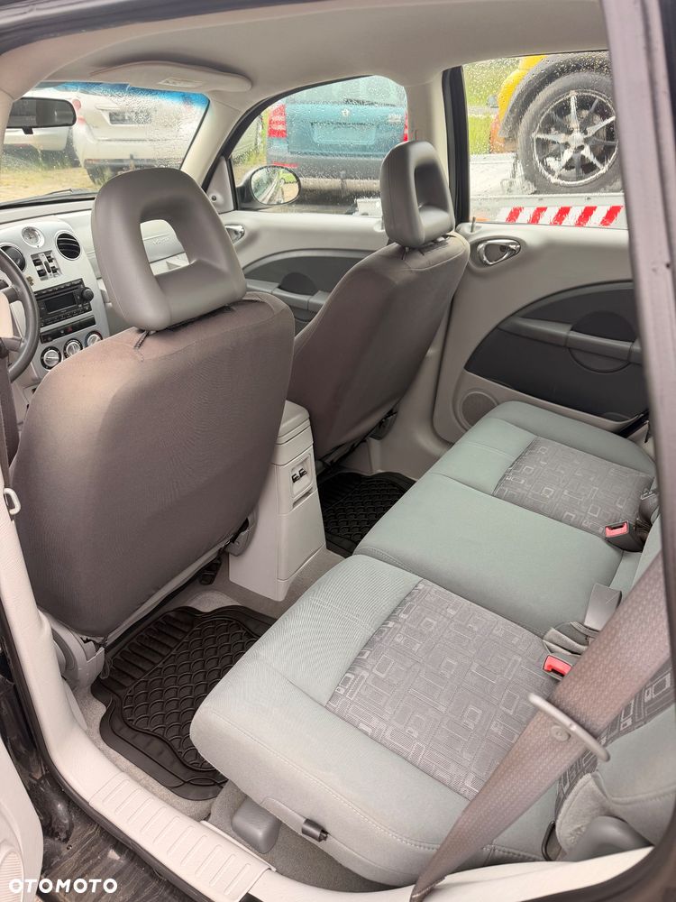 Chrysler PT Cruiser - 11