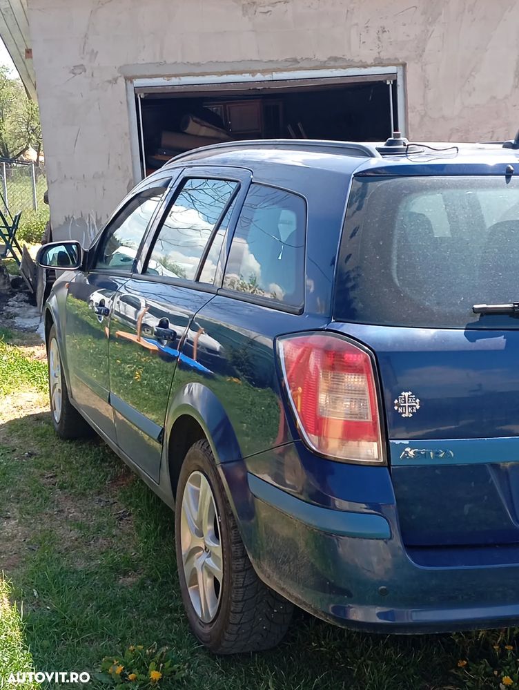 Opel Astra - 1