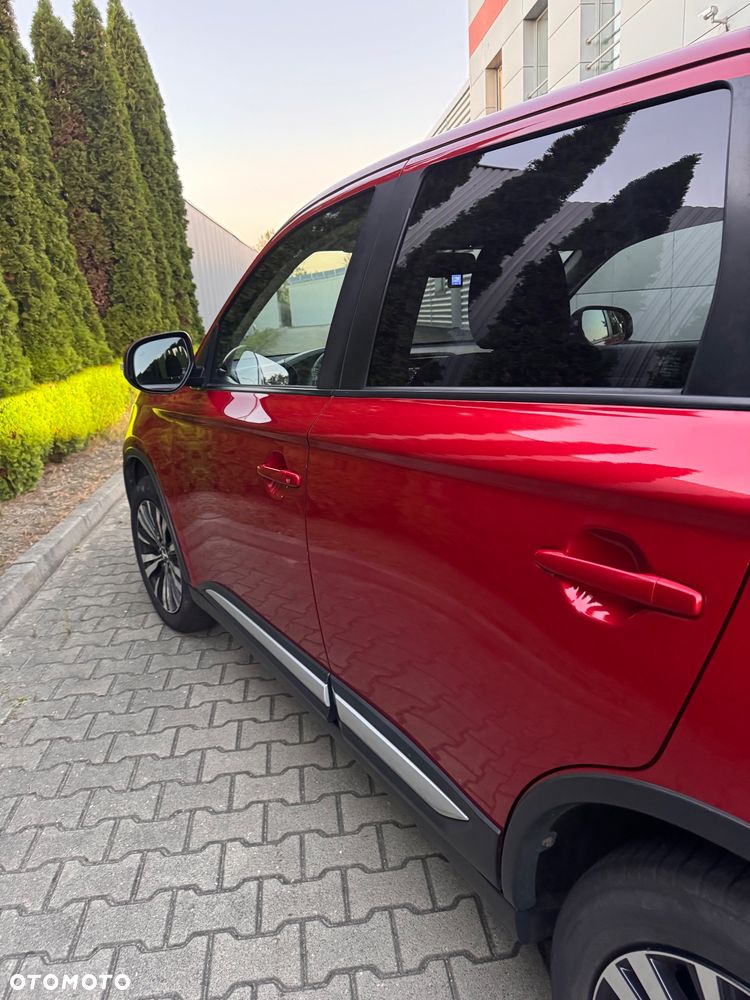 Mitsubishi Outlander - 18