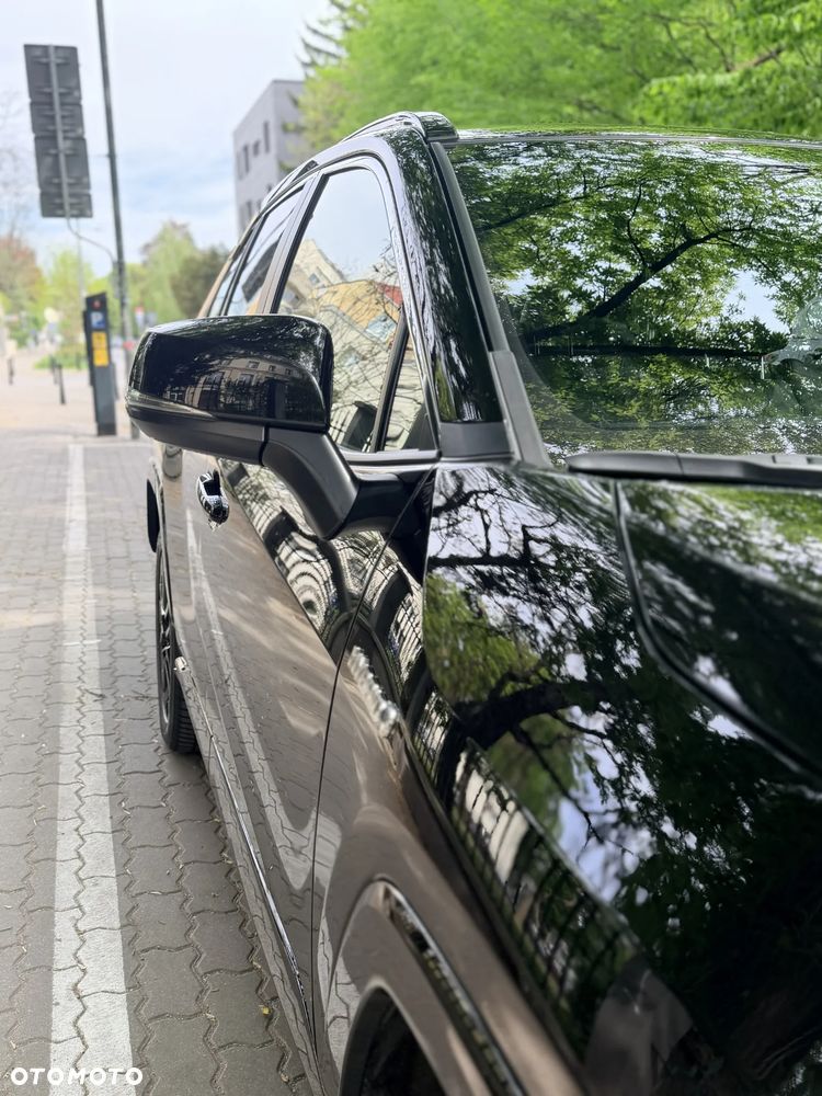 Toyota RAV4 - 5