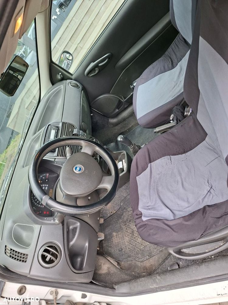 Fiat PUNTO VAN - 11