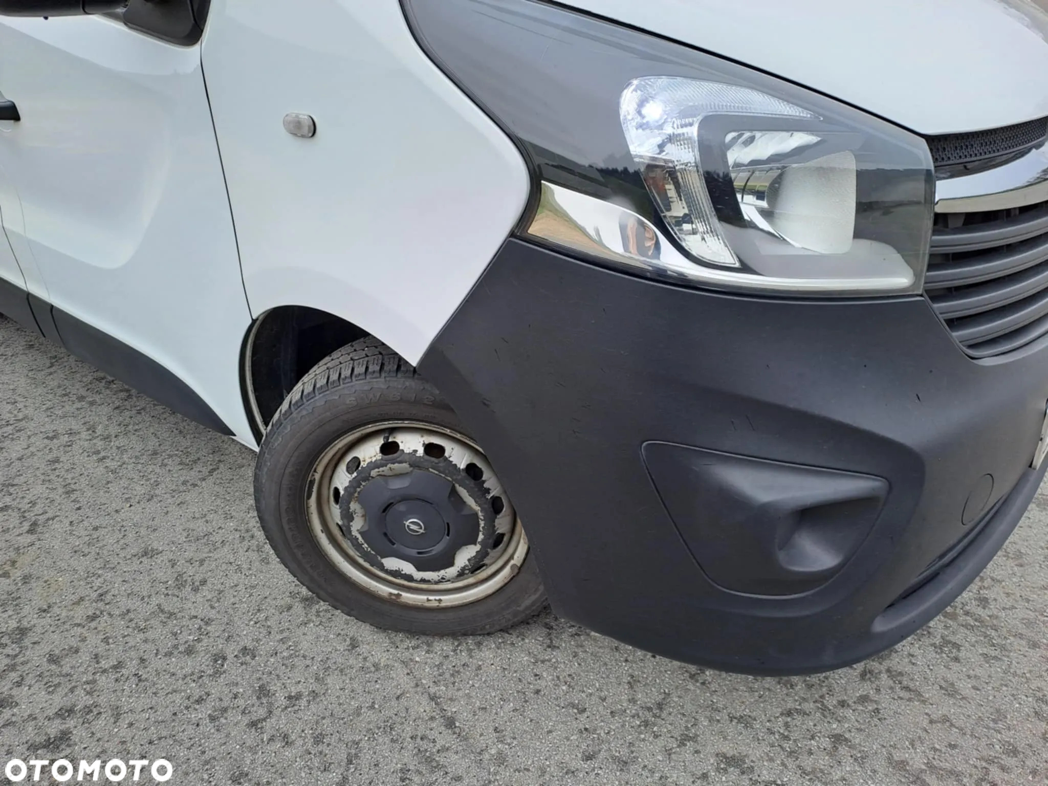 Opel Vivaro - 8