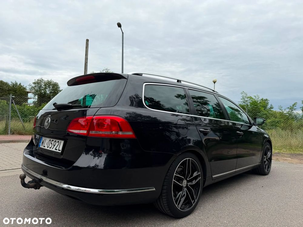Volkswagen Passat 1.6 TDI Comfortline - 4