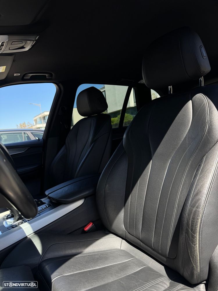 BMW X5 25 d sDrive Comfort 7L - 6