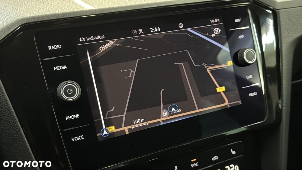 Volkswagen Passat 2.0 TDI EVO Business DSG - 25