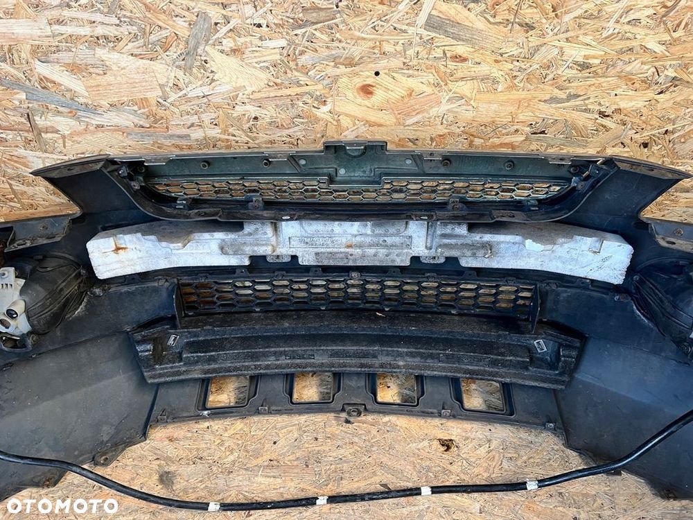 ZDERZAK PRZÓD przedni CHEVROLET CAPTIVA I spryski halogeny Kod lakieru: GAR - 12