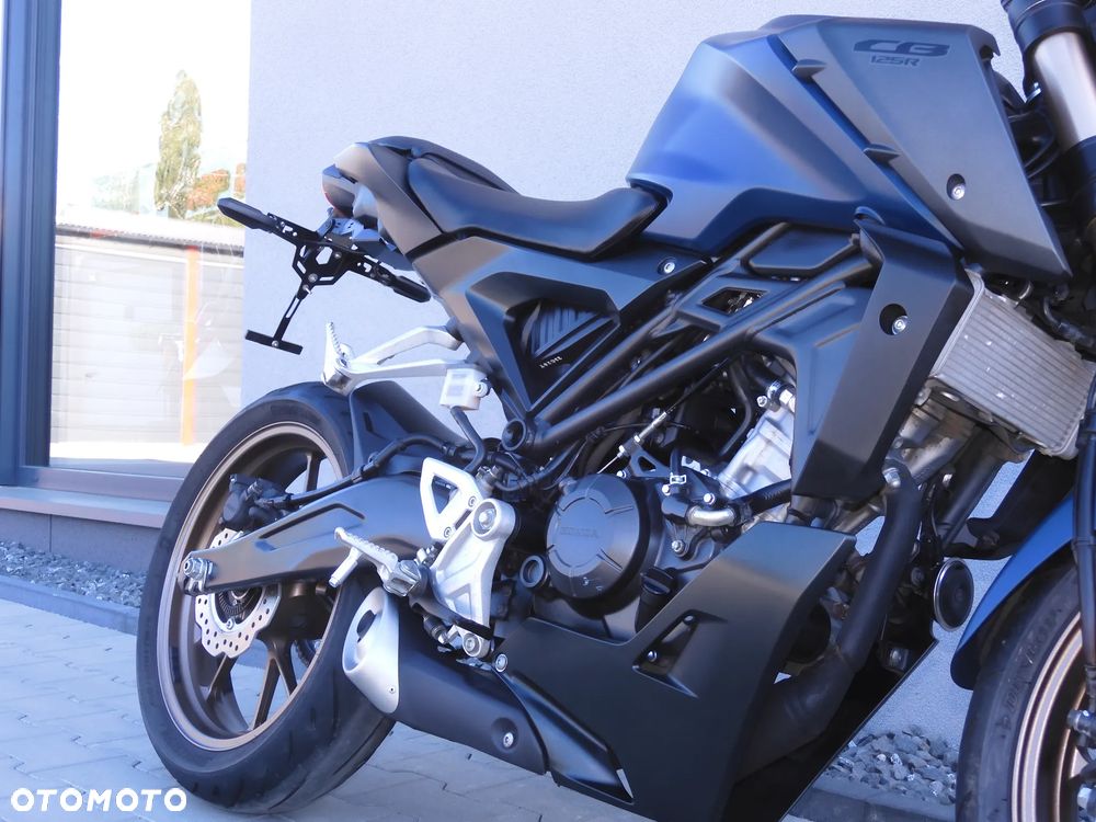 Honda CB - 10