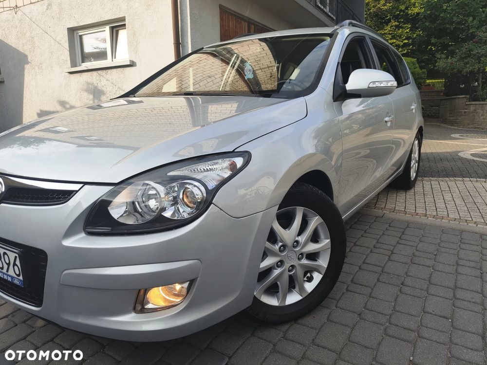 Hyundai i30 i30cw 2.0 Style - 18