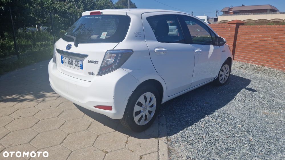 Toyota Yaris 1.5 VVT-i Comfort - 5