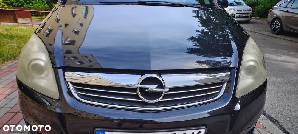 Opel Zafira 1.8 Cosmo - 8