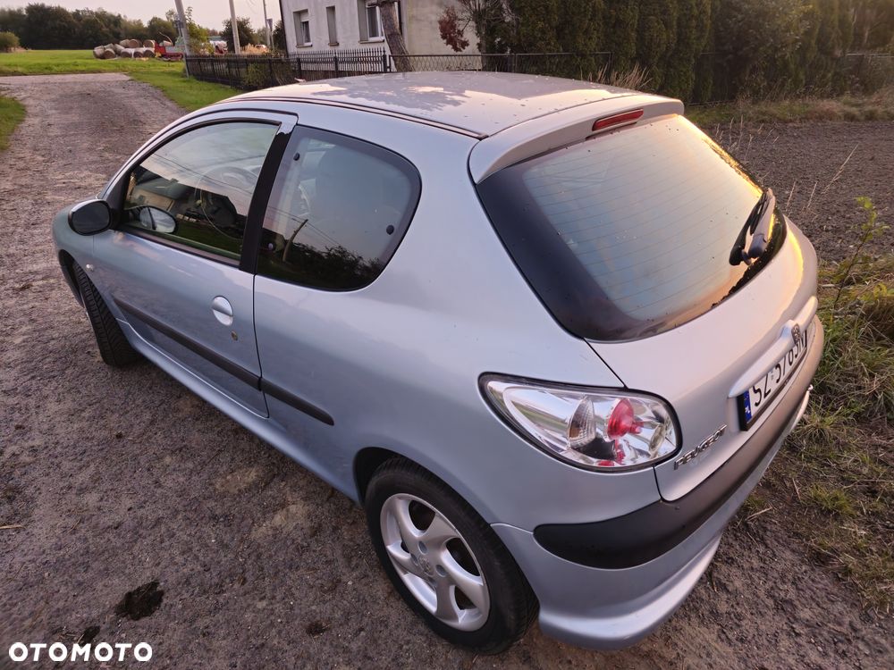 Peugeot 206 90 Quiksilver - 7