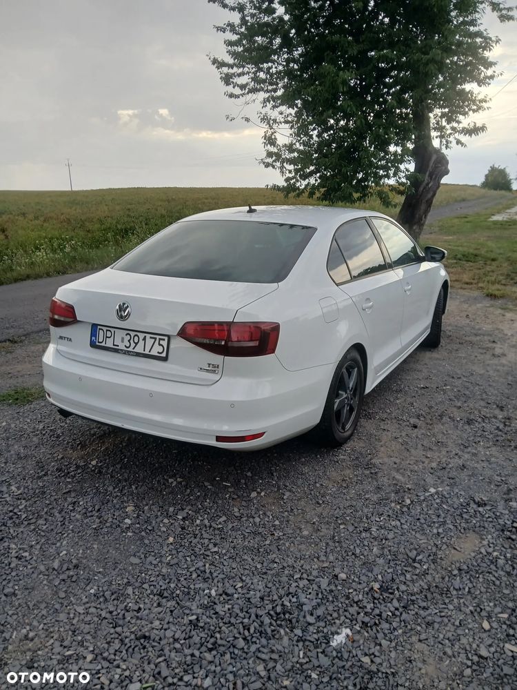 Volkswagen Jetta 1.2 TSI Comfortline - 3