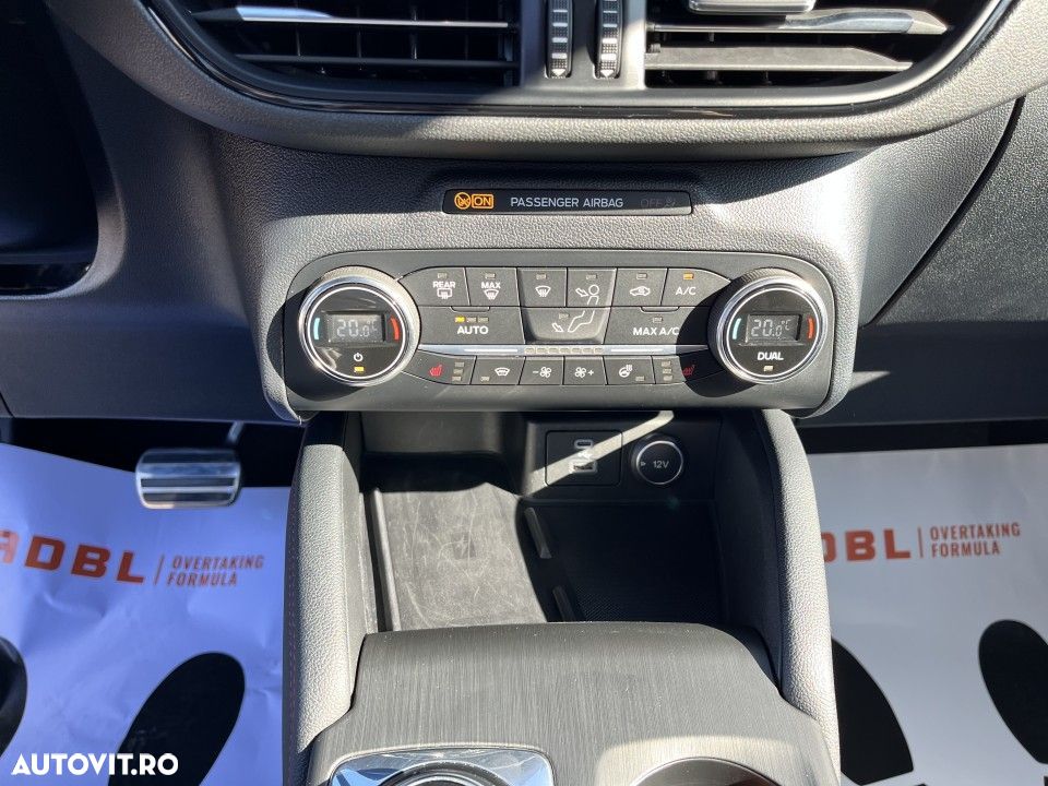 Ford Kuga 2.5 Duratec PHEV ST Line X - 17