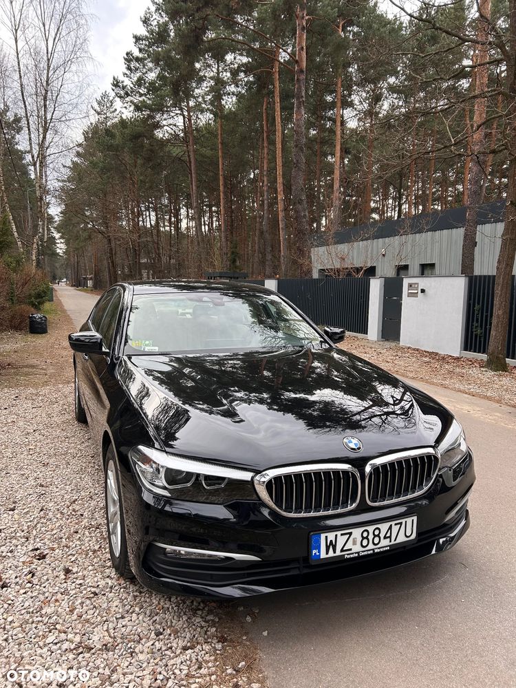 BMW Seria 5 520d Luxury Line - 2