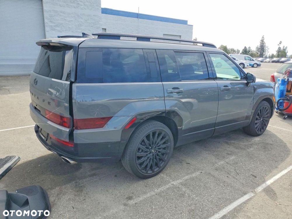 Hyundai Santa Fe - 4