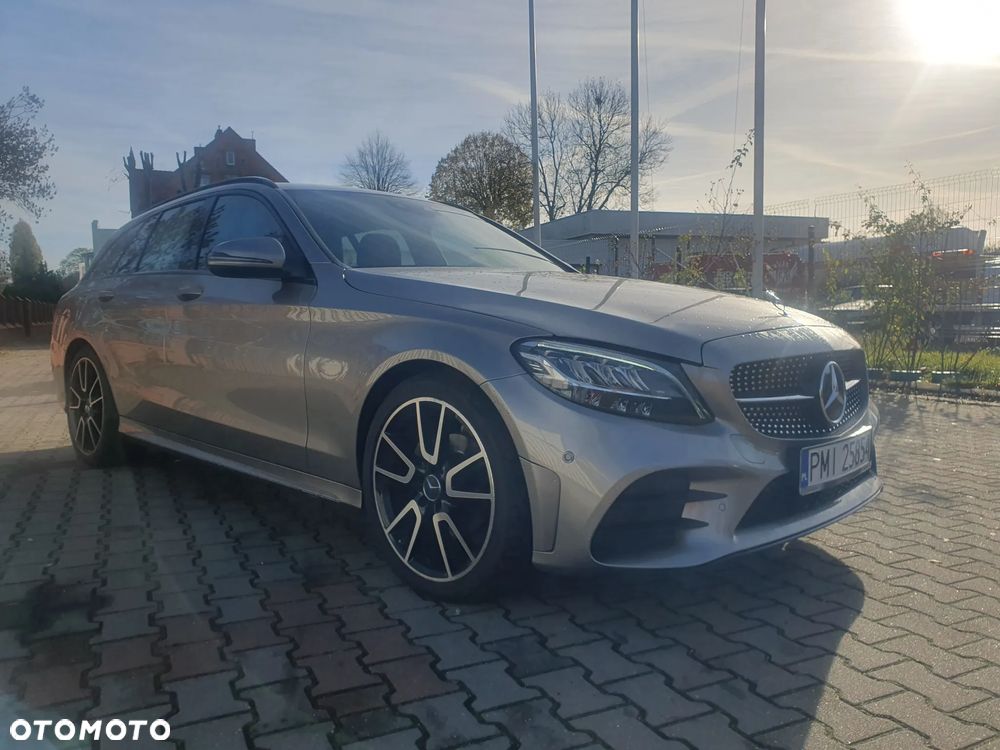 Mercedes-Benz Klasa C 220 d 4Matic T 9G-TRONIC AMG Line - 6