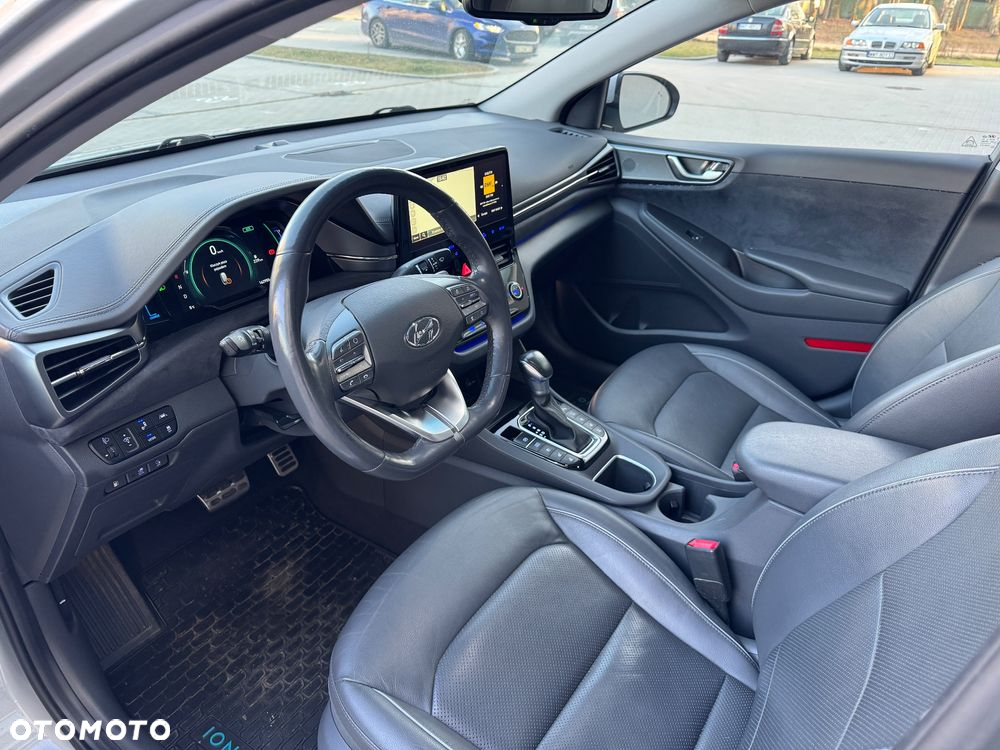 Hyundai IONIQ plug-in hybrid Platinum - 12
