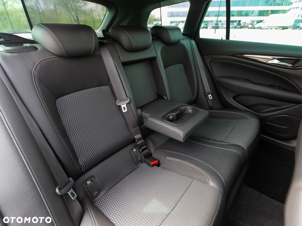 Opel Insignia 2.0 CDTI Elegance S&S - 20
